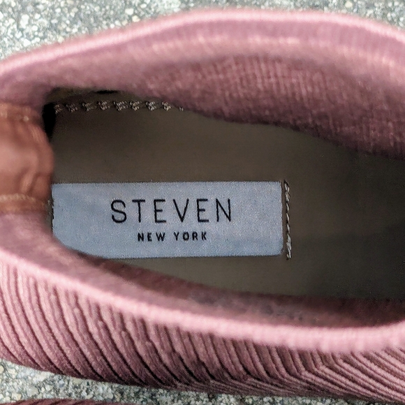 Steven New York Knit Ankle Boots NWOT (blush-pink) - Picture 2 of 6